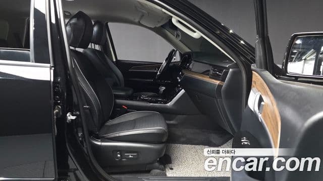 Kia Mohave The / новый Master Platinum, 2023 11