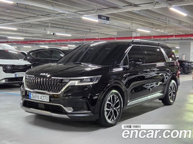 Kia Carnival 4세대 Noblesse, 2023 1