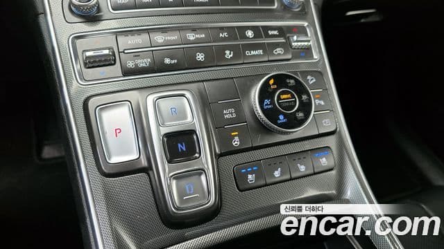 Hyundai The / новый New Santa Fe Exclusive, 2023 9