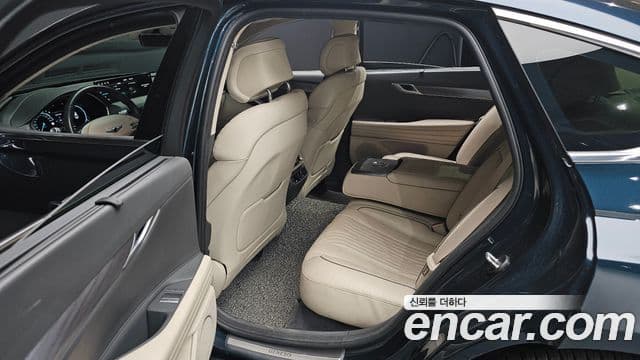 Genesis G80 (RG3) бензин 2.5 турбо 2WD, 2022 11