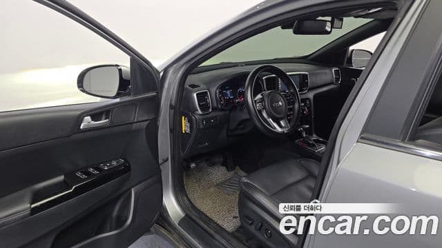 Kia Sportage The / новый Bold Noblesse, 2019 10