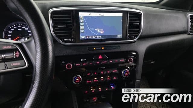 Kia Sportage The / новый Bold Noblesse, 2019 15