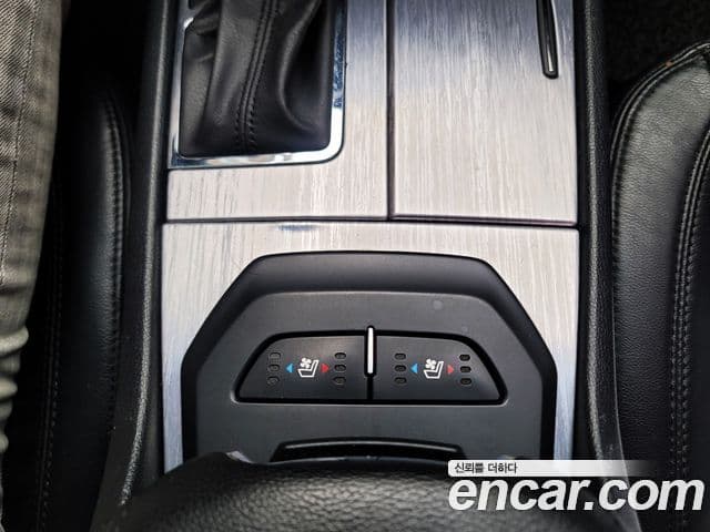 Kia K7 빌트인캠2 — базовая версия - Built-in Cam 2, 2011 12