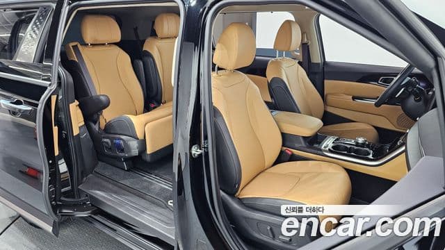 Kia Carnival 4세대 Signature, 2023 10