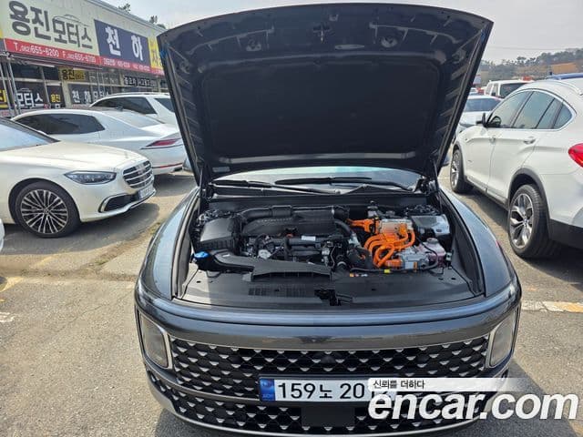 Hyundai Grandeur гибрид (GN7) Exclusive, 2025 6