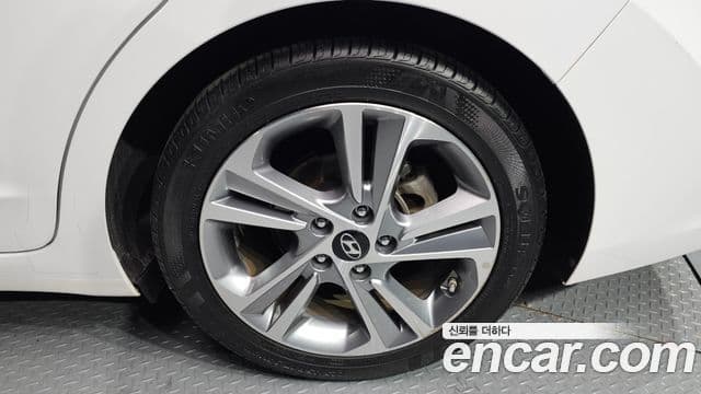 Hyundai Avante AD 1.6 GDI Value Plus, 2017 все фото