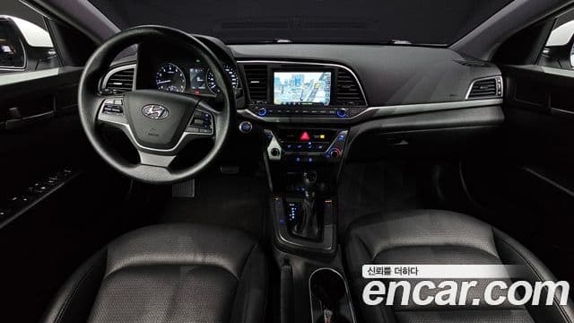 Hyundai Avante AD 1.6 GDI Value Plus, 2017 7