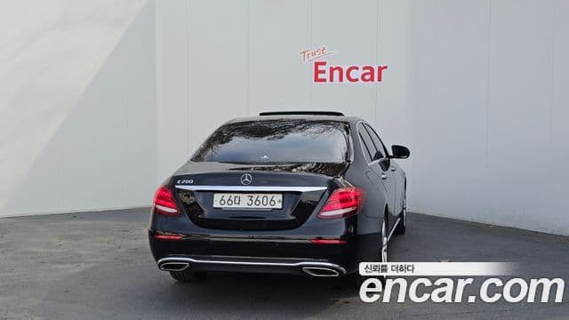 Mercedes-Benz E-класс W213 Avantgarde, 2018 3