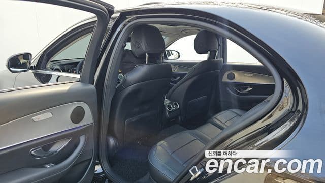 Mercedes-Benz E-класс W213 Avantgarde, 2018 6