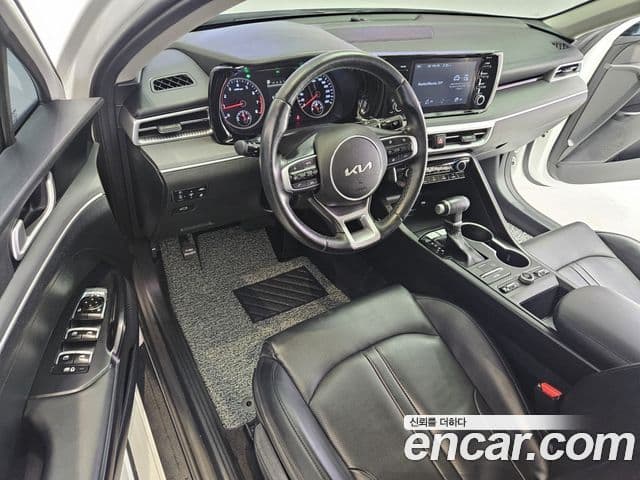 Kia K5 3세대 Standard, 2023 8