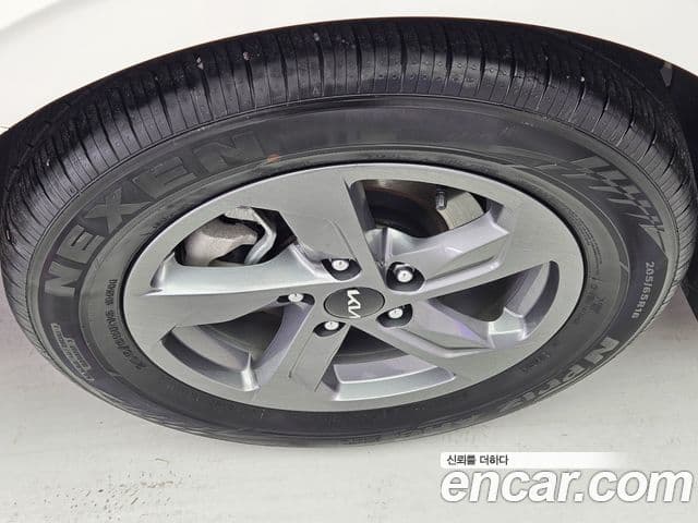 Kia K5 3세대 Standard, 2023 15