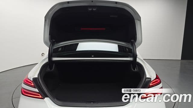 Genesis The / новый New G70, 2021 20