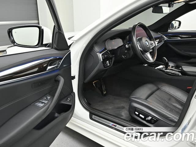 BMW 5시리즈 (G30) 523d M Sport, 2022 10
