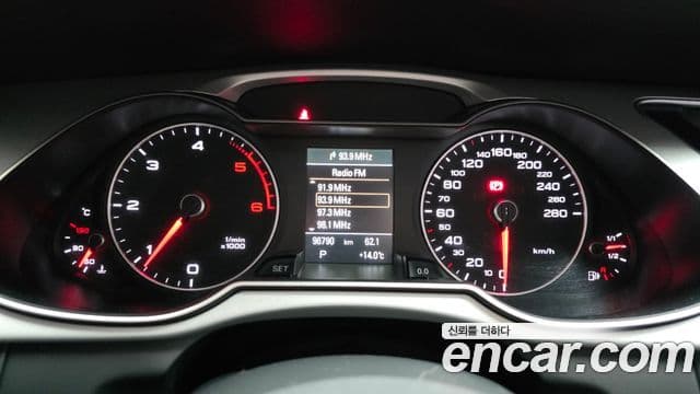 Audi New A4 B8, 2016 8