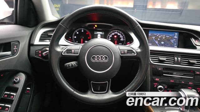 Audi New A4 B8, 2016 13