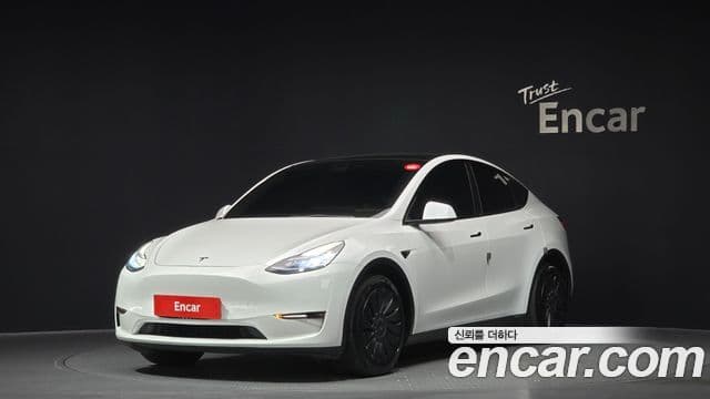 Tesla модель Y Long Range AWD, 2021 1