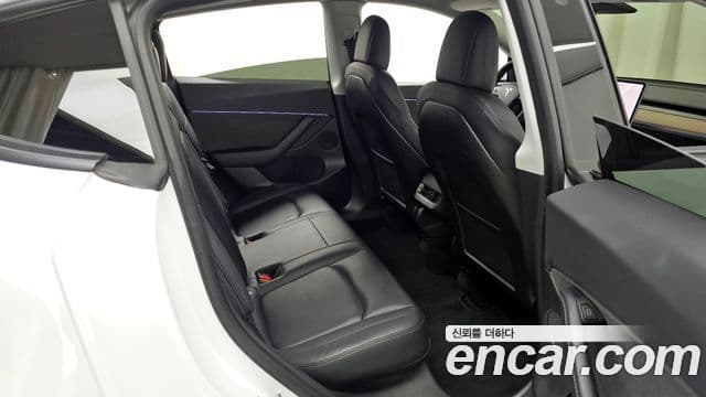 Tesla модель Y Long Range AWD, 2021 12