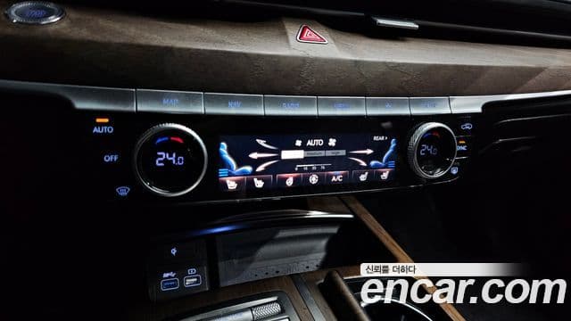 Genesis G80 (RG3) бензин 2.5 турбо 2WD, 2022 17