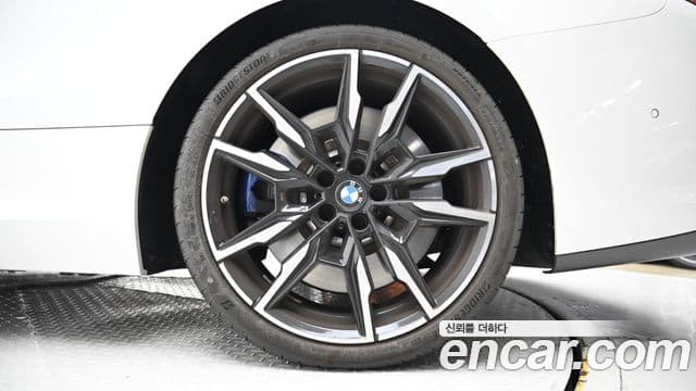 BMW 8시리즈 (G15) M850i xDrive купе, 2024 все фото