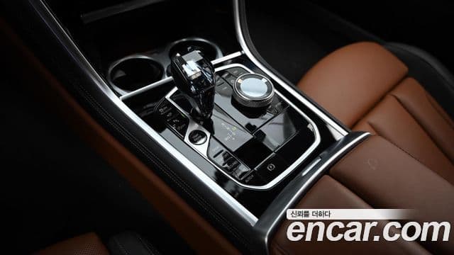 BMW 8시리즈 (G15) M850i xDrive купе, 2024 9