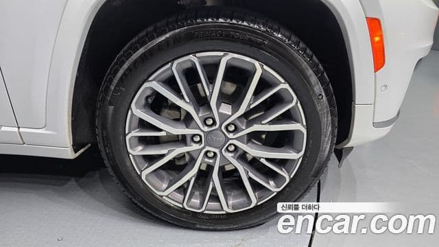 Jeep Grand Cherokee(WL) L 3.6 Summit Reserve, 2022 все фото