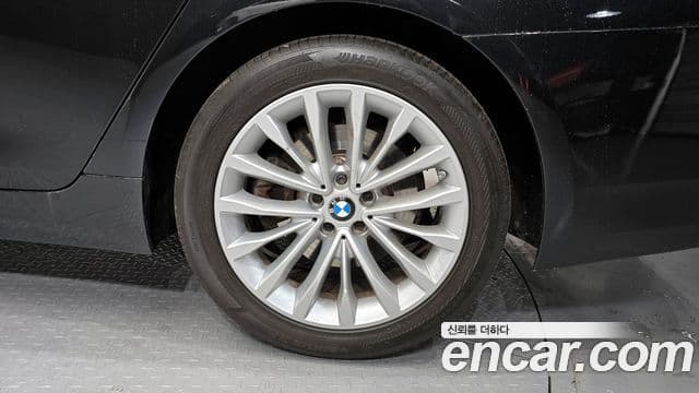 BMW 5시리즈 (G30) Luxury, 2021 все фото