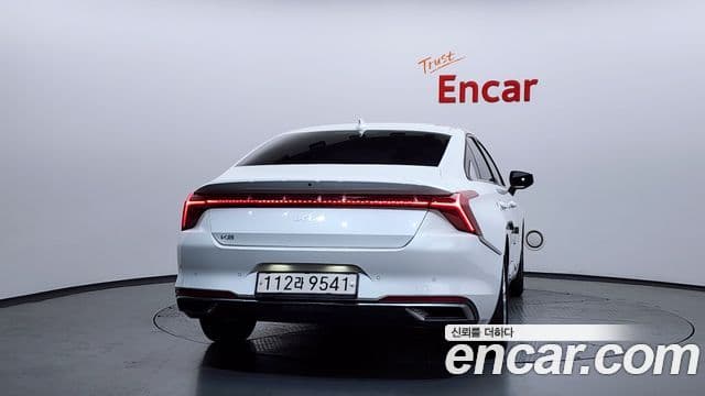 Kia K8 Trendy(арендный автомобиль), 2022 4