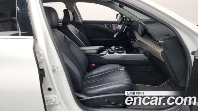 Kia K8 Trendy(арендный автомобиль), 2022 11