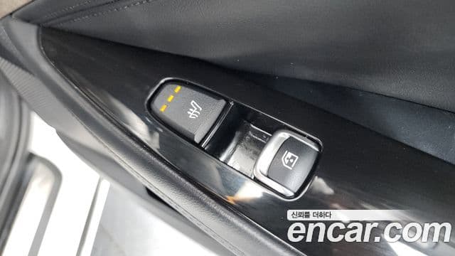 Kia K8 Trendy(арендный автомобиль), 2022 18