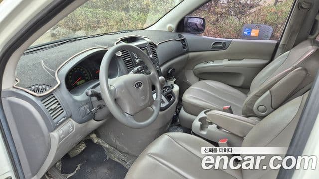 Kia Grand Carnival люксовая версия, 2010 9