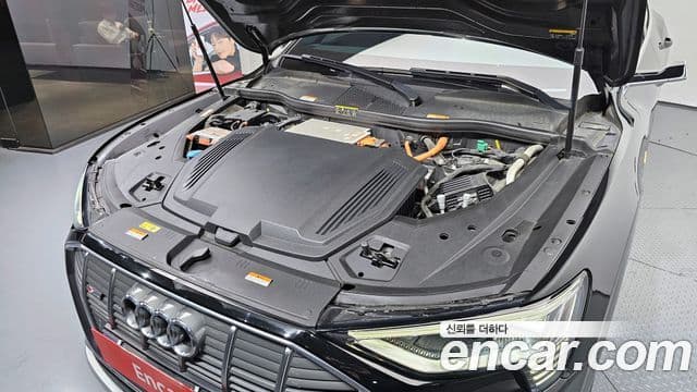 Audi e-Tron 55 Quattro Sportback, 2022 6