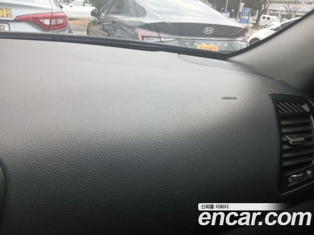 Kia K5 LPI Deluxe, 2013 12