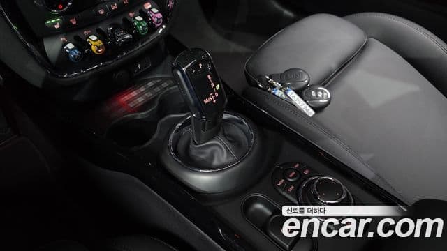 Mini Cooper 클럽맨 2세대, 2024 9