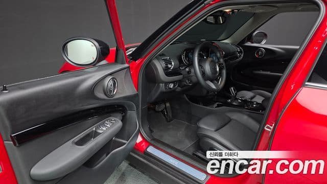 Mini Cooper 클럽맨 2세대, 2024 10