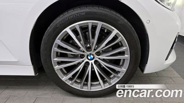 BMW 3시리즈 (G20) Luxury, 2022 все фото