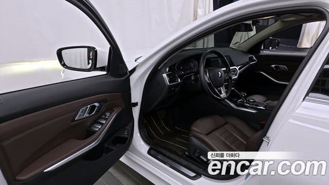 BMW 3시리즈 (G20) Luxury, 2022 10