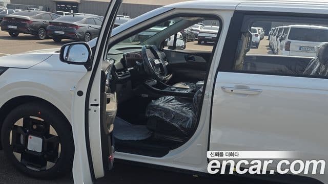 Kia The / новый New Carnival 4세대 Prestige, 2026 10