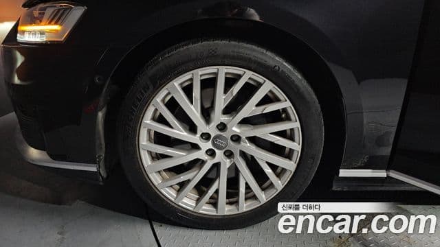 Audi A8 (D5) 55 TFSI Quattro LWB, 2020 все фото