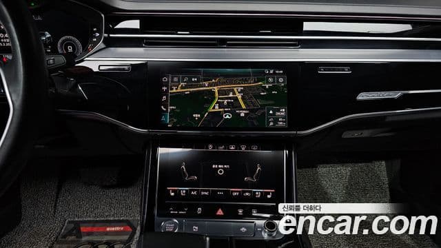 Audi A8 (D5) 55 TFSI Quattro LWB, 2020 14