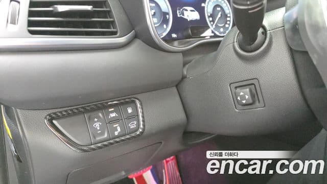 Genesis G70 Elite, 2019 17