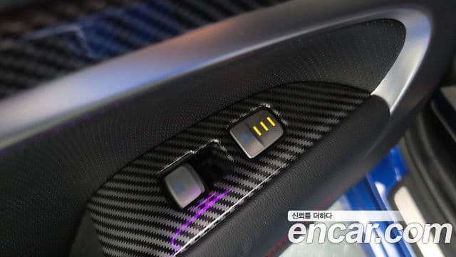 Genesis G70 Elite, 2019 19