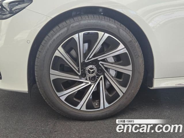 Mercedes-Benz E-класс W214 Exclusive, 2026 все фото