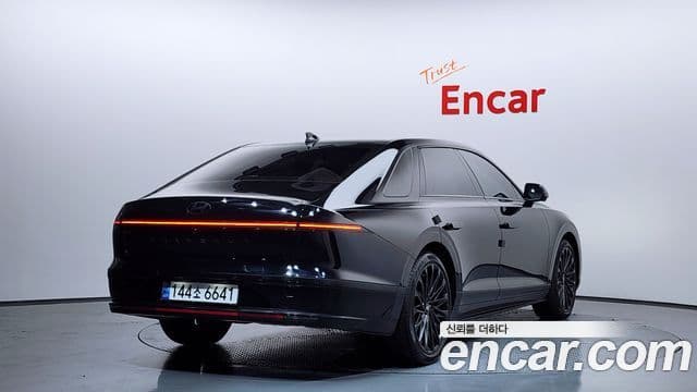 Hyundai Grandeur гибрид (GN7) Calligraphy, 2024 2