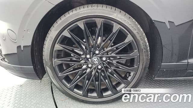 Hyundai Grandeur гибрид (GN7) Calligraphy, 2024 все фото