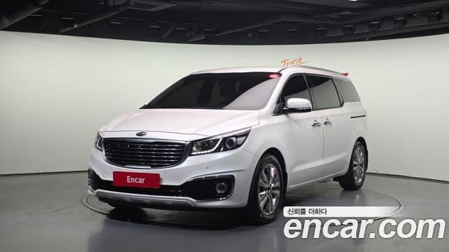 Kia All New Carnival Noblesse, 2016 1