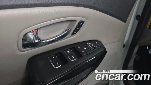 Kia All New Carnival Noblesse, 2016 17