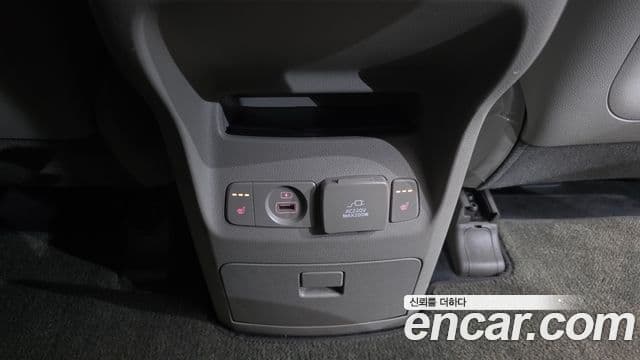 Kia All New Carnival Noblesse, 2016 18