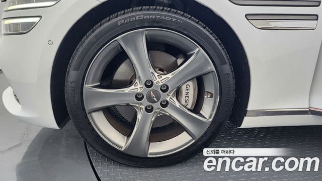 Genesis G80 (RG3) бензин 2.5 турбо 2WD, 2022 все фото