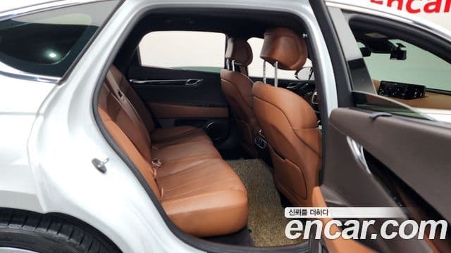 Genesis G80 (RG3) бензин 2.5 турбо 2WD, 2022 12