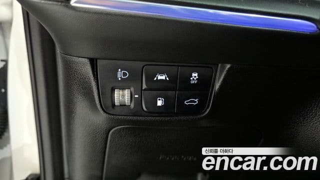 Hyundai The / новый New Grandeur IG гибрид Le Blanc, 2022 18